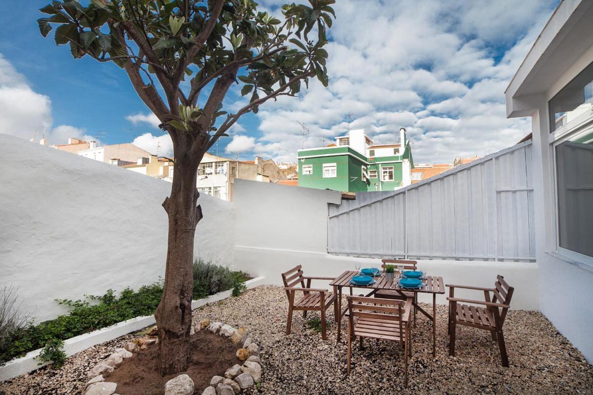 Апартаменты Flh Lisbon Sun Terrace Graca II Экстерьер фото